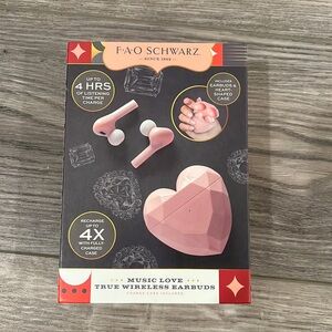 NEW in box heart shaped wireless earbuds for kids from target